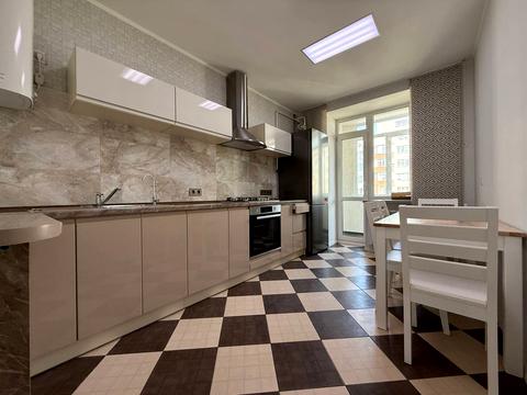 квартира по адресу Черкасская ул., 4