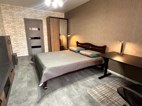 квартира по адресу Князей Кориатовичей ул., 114