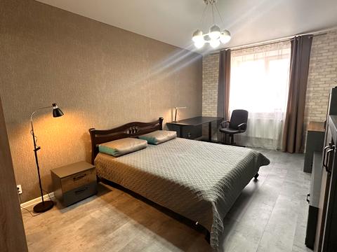 квартира по адресу Князей Кориатовичей ул., 114