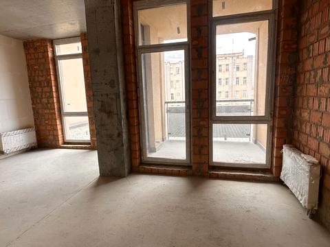 квартира за адресою Космонавтів просп., 49