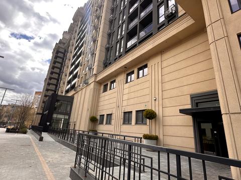 квартира за адресою Космонавтів просп., 49