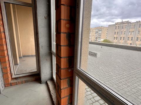 квартира за адресою Космонавтів просп., 49