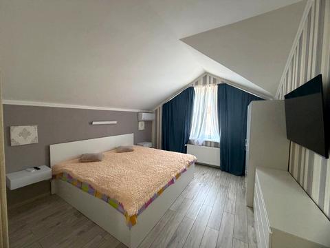 дом по адресу Яровая ул. (Червоноармійська)