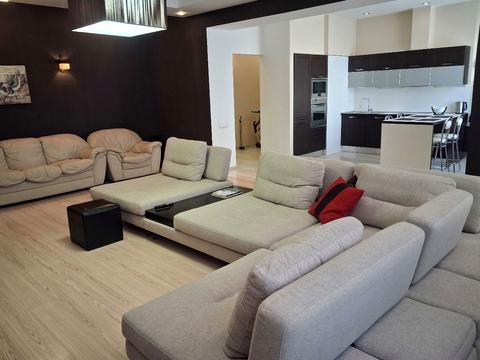 квартира по адресу Академика Ляпунова ул., 16