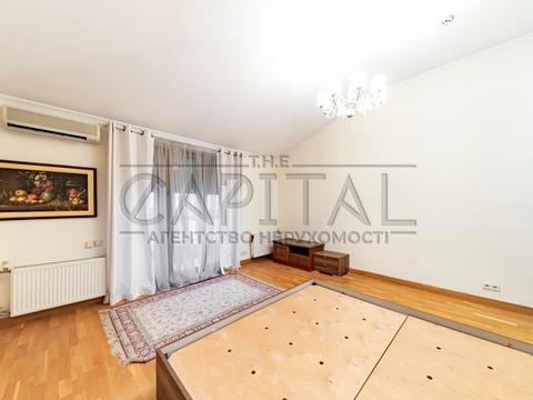 квартира за адресою Шовковична вул., 23