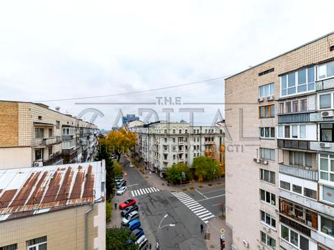 квартира за адресою Шовковична вул., 23