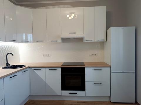 квартира по адресу Семьи Кульженков ул. (Дегтяренко Петра), 21