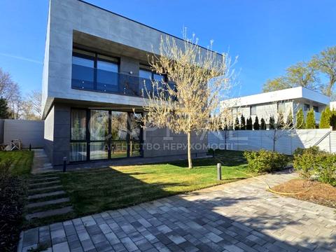 дом по адресу Вул Осіння