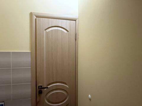 комерційна за адресою C. Петлюри бульв., 2