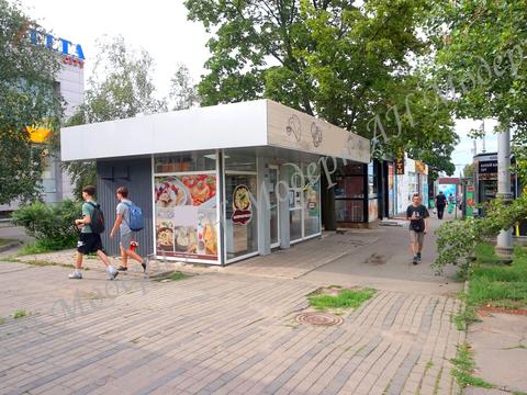 комерційна за адресою Петра Григоренка просп. (Маршала Жукова), 2