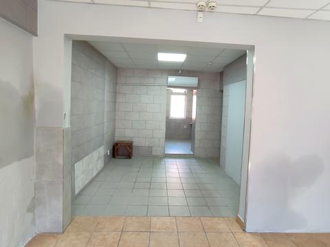 коммерческая по адресу Русская ул., 123