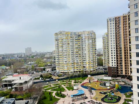 квартира за адресою Краснова вул., 1-Б