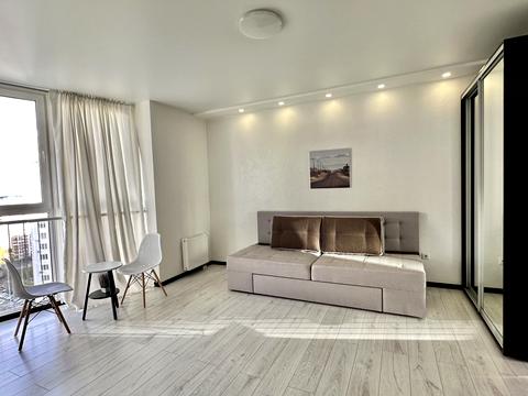 квартира за адресою Драгоманова вул., 2-Б