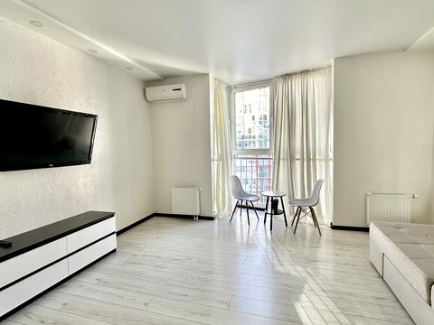 квартира за адресою Драгоманова вул., 2-Б