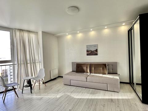 квартира за адресою Драгоманова вул., 2-Б