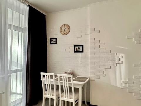 квартира за адресою Драгоманова вул., 2-Б