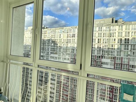 квартира за адресою Драгоманова вул., 2-Б