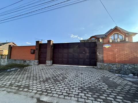 дом по адресу Колгоспна