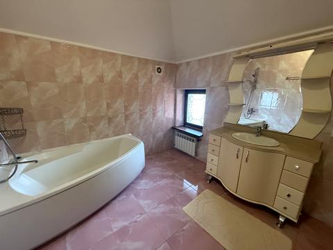 дом по адресу Колгоспна