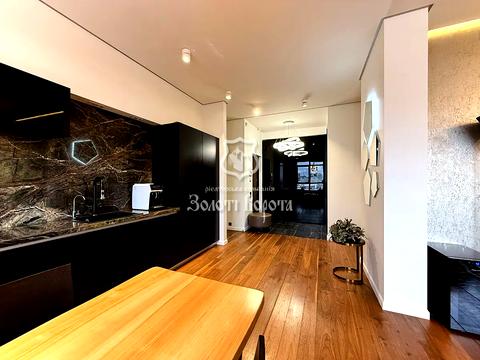 квартира за адресою Джона Маккейна вул. (Івана Кудрі), 7