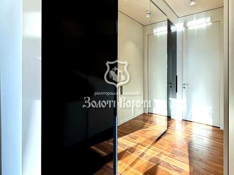 квартира за адресою Джона Маккейна вул. (Івана Кудрі), 7