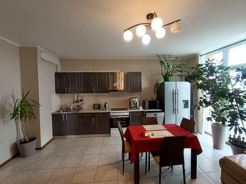 квартира за адресою Сім'ї Кульженків вул. (Петра Дегтяренка), 31-А