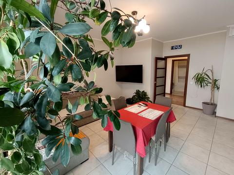 квартира за адресою Сім'ї Кульженків вул. (Петра Дегтяренка), 31-А