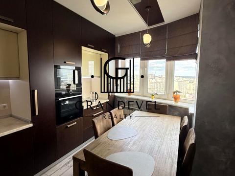 квартира по адресу Драгоманова ул., 40-Ж