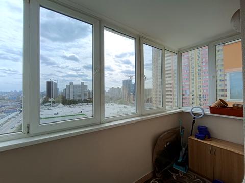 квартира за адресою Сім'ї Кульженків вул. (Петра Дегтяренка), 31-А