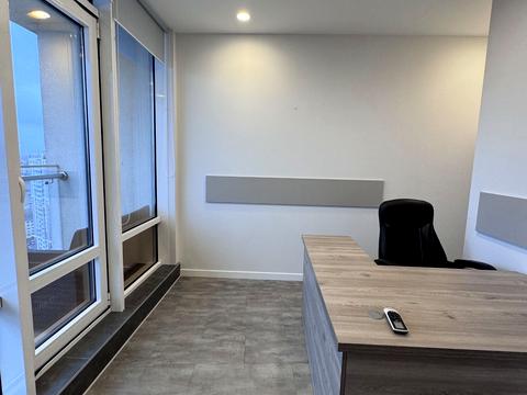 комерційна за адресою Генуезька вул., 3а