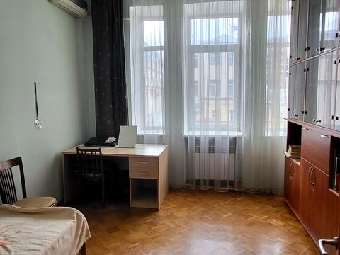 квартира по адресу Куликовский спуск (Революції), 9