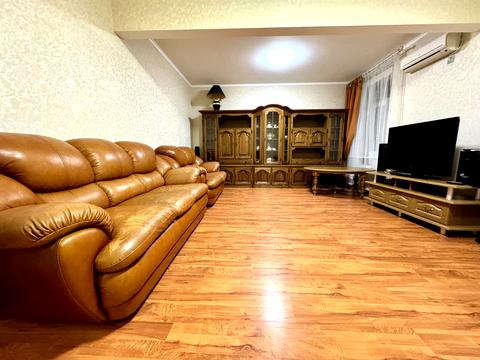 квартира за адресою Староярмаркова вул. (Сиволапа), 44