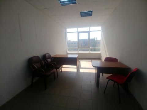 комерційна за адресою Харківське шосе, 19