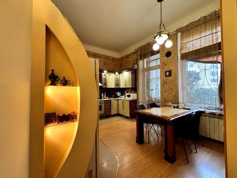 квартира по адресу Кука ул. (Жуковского), 11