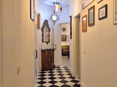 квартира по адресу Ревуцкого ул., 7-В