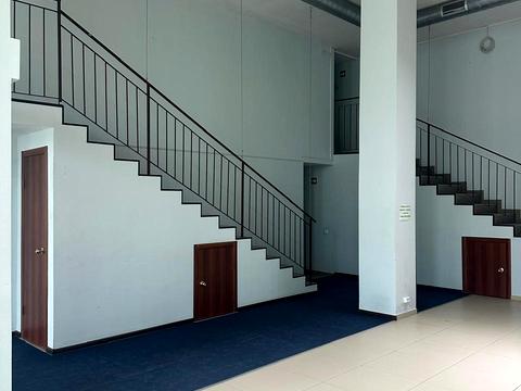 комерційна за адресою Івана Луценка пров., 17/19