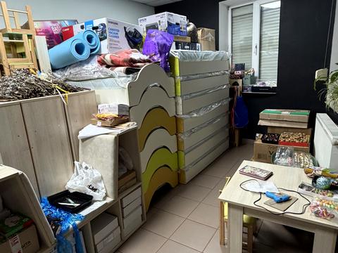 коммерческая по адресу Троллейбусная ул., 15