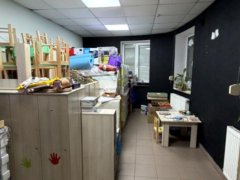 коммерческая по адресу Троллейбусная ул., 15