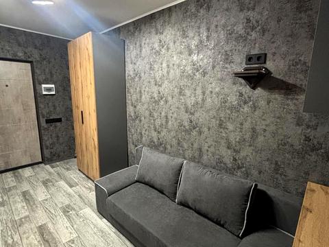 квартира за адресою Прикордонника Лазаренка вул., 8