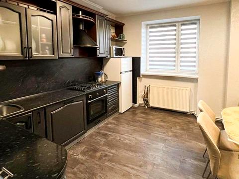 квартира по адресу Андрея Шептицького ул., 18