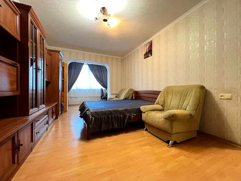 квартира по адресу Ревуцкого ул., 7