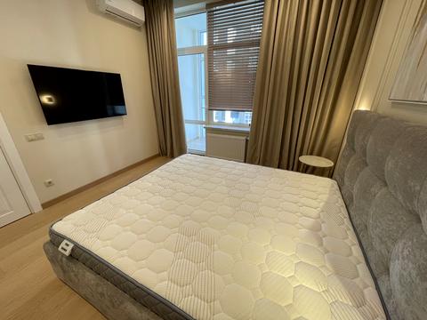 квартира по адресу Андрея Верхогляда ул. (Михайла Драгомирова), 15-Б