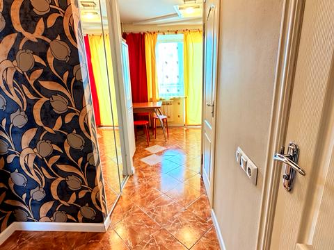 квартира за адресою Академіка Глушкова просп., 12