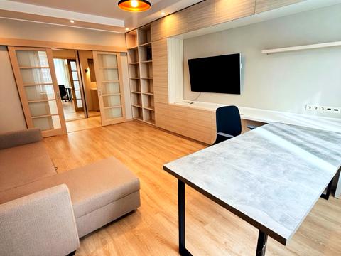 квартира за адресою Академіка Глушкова просп., 9-В