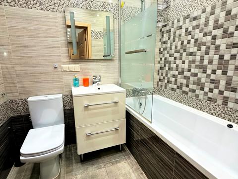 квартира за адресою Академіка Глушкова просп., 9-В