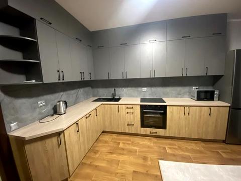 квартира за адресою Київ, Сім'ї Кульженків вул. (Петра Дегтяренка), 21