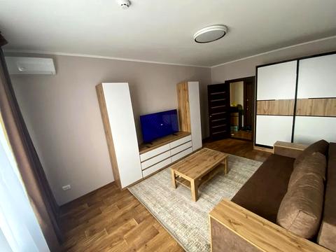 квартира за адресою Київ, Сім'ї Кульженків вул. (Петра Дегтяренка), 21