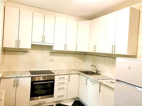 квартира за адресою Академіка Вернадського бульв., 24
