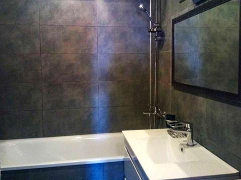 квартира по адресу Днепровская набережная ул., 18-А