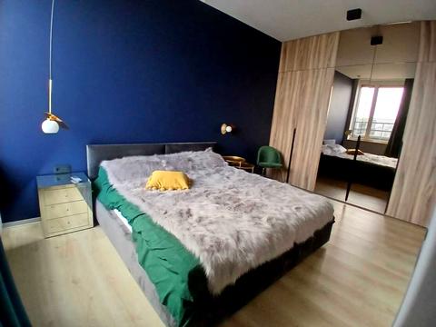 квартира за адресою Дніпровська набережна вул., 14-Б